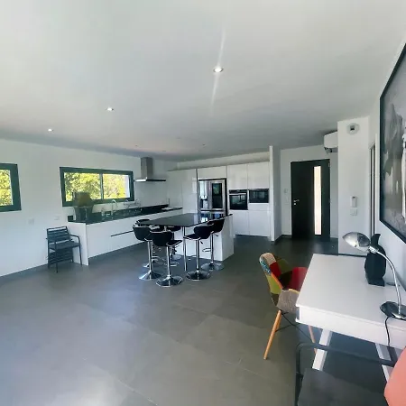 Architect's - 10-12 People - Pool - 4 Bedrooms Villa