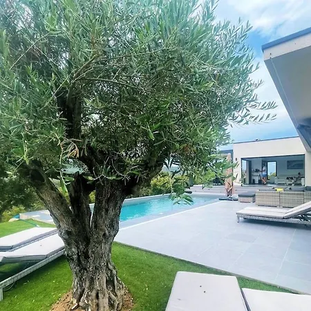 Architect's - 10-12 People - Pool - 4 Bedrooms Villa Zonza