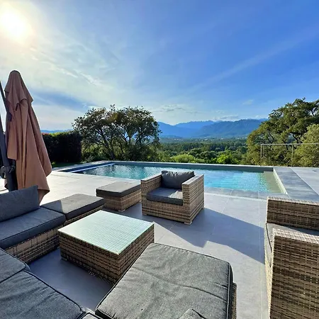 Architect's - 10-12 People - Pool - 4 Bedrooms