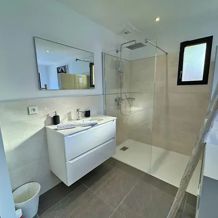 Architect's - 10-12 People - Pool - 4 Bedrooms *