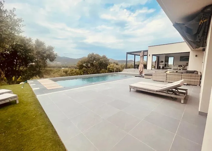 Villa Architect's - 10-12 People - Pool - 4 Bedrooms Zonza