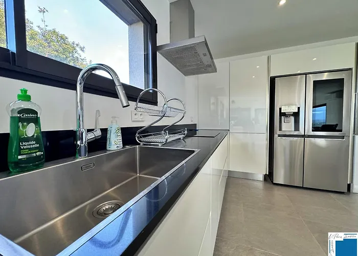 Architect's - 10-12 People - Pool - 4 Bedrooms Villa