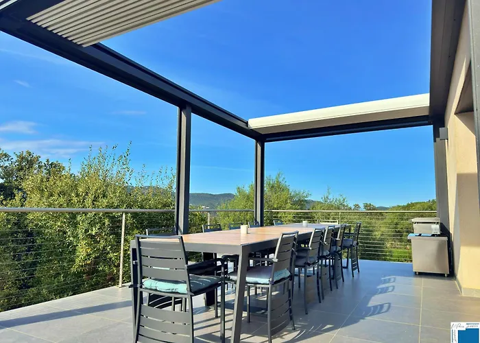 Architect's - 10-12 People - Pool - 4 Bedrooms